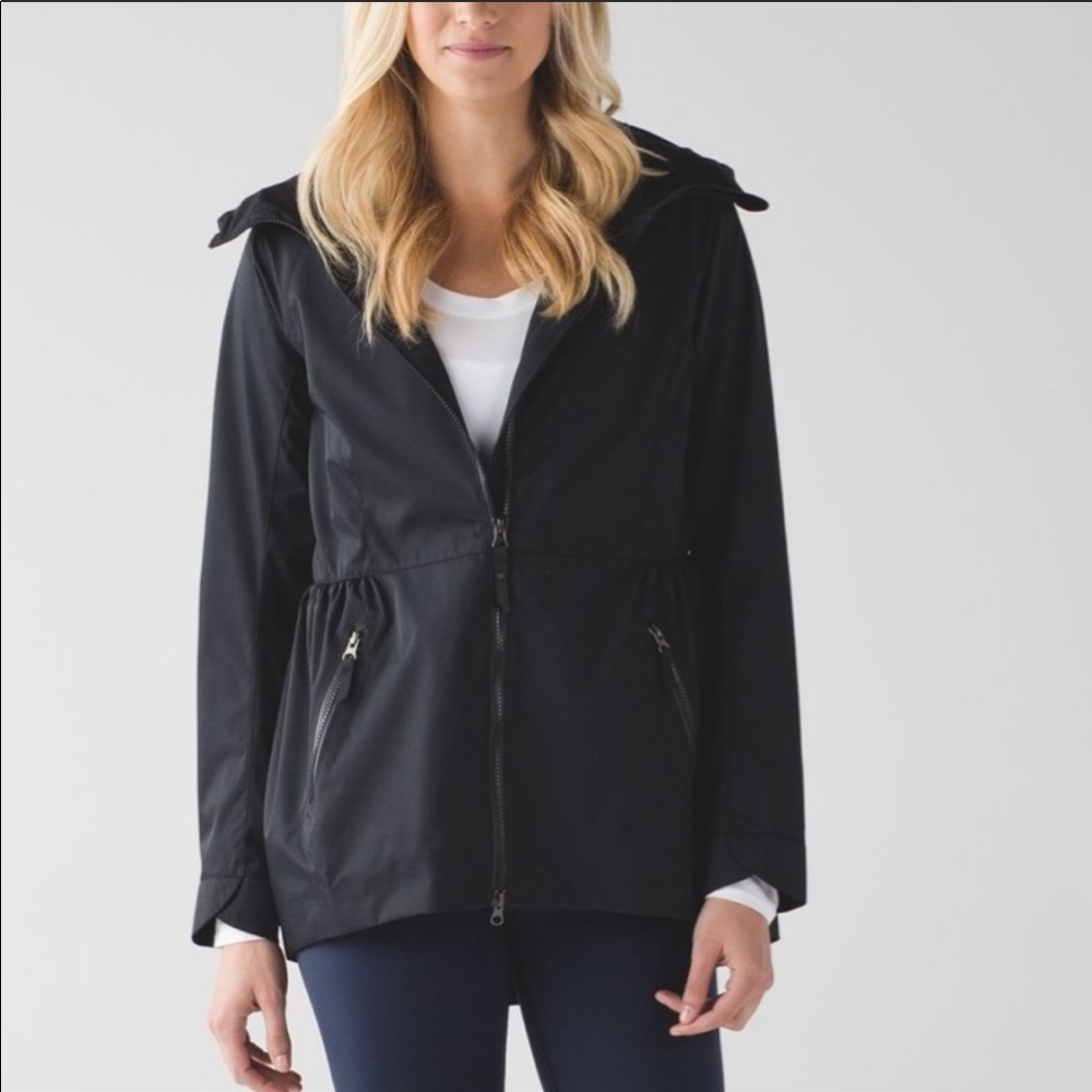 NWOT Lululemon Rain for Daze II